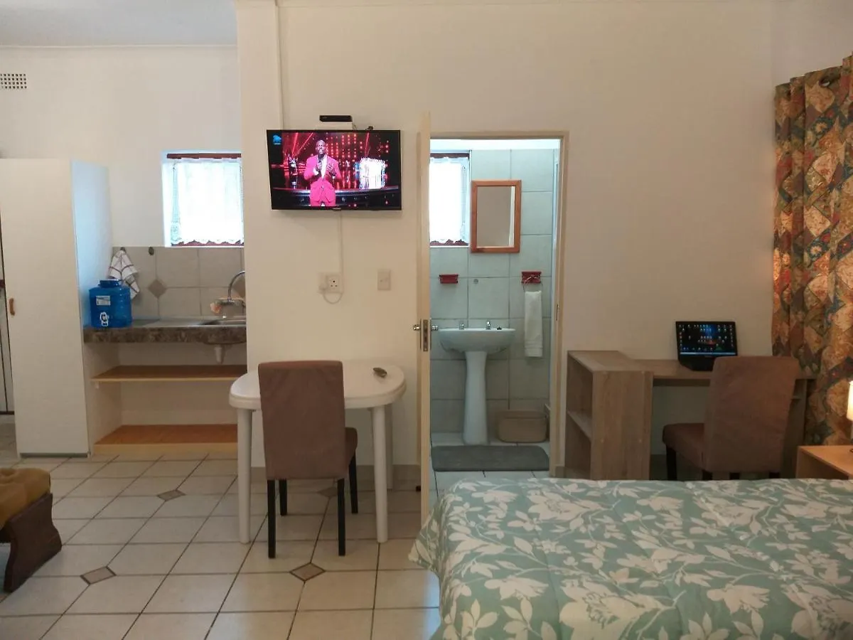 *** Bed & Breakfast Dj'S B&B In Table View Cape Town South Africa