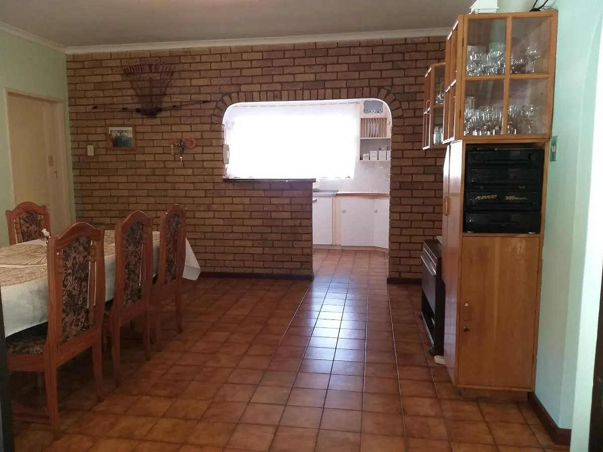 Dj'S B&B In Table View Le Cap